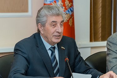 Сергей Грачев: «Мы одними из первых наделили молодых парламентариев правом законодательной инициативы»